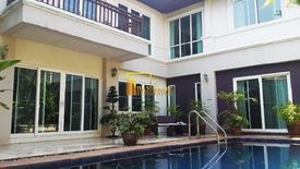 4 Bedroom House for rent in Khlong Toei Nuea, Bangkok near BTS Ploen Chit