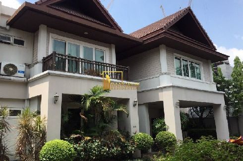 4 Bedroom House for rent in Khlong Toei Nuea, Bangkok near BTS Ploen Chit