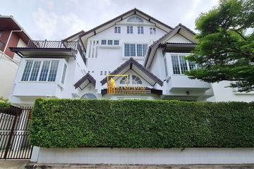 6 Bedroom House for rent in Khlong Tan Nuea, Bangkok