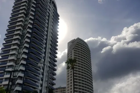 2 Bedroom Condo for sale in Baan Haad U Thong, Nong Prue, Chonburi