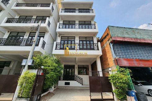 3 Bedroom Townhouse for rent in Khlong Tan Nuea, Bangkok near Airport Rail Link Ramkhamhaeng