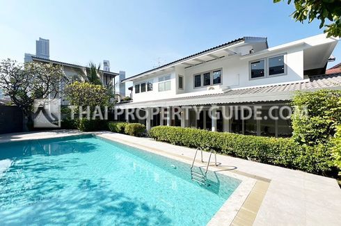 4 Bedroom House for rent in Khlong Tan Nuea, Bangkok