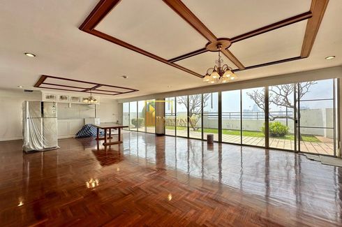 5 Bedroom Apartment for rent in Le Chateau, Khlong Tan Nuea, Bangkok