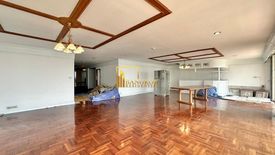5 Bedroom Apartment for rent in Le Chateau, Khlong Tan Nuea, Bangkok