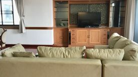 3 Bedroom Condo for rent in Baan Suanpetch, Khlong Tan Nuea, Bangkok near BTS Phrom Phong