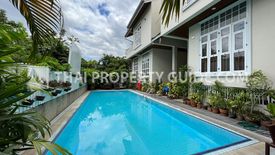 3 Bedroom House for rent in Khlong Toei, Bangkok near BTS Ploen Chit