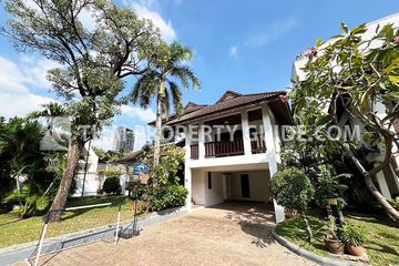 3 Bedroom House for rent in Khlong Toei, Bangkok near BTS Ploen Chit