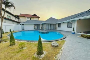 3 Bedroom Villa for sale in 98 Lakeville Mabprachan, Pong, Chonburi