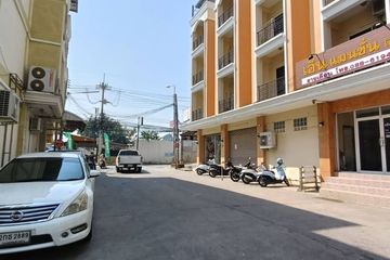 4 Bedroom Commercial for sale in Vay Pothisan, Na Kluea, Chonburi