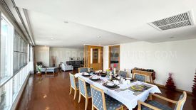 3 Bedroom Apartment for rent in Khlong Toei Nuea, Bangkok near BTS Ploen Chit