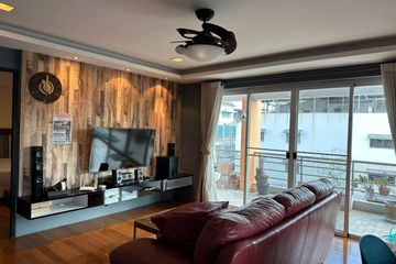 2 Bedroom Condo for rent in Sompob House, Bang Lamphu Lang, Bangkok near BTS Wongwian Yai