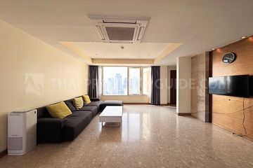 3 Bedroom Condo for rent in Khlong Tan Nuea, Bangkok