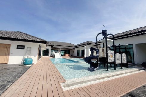 5 Bedroom Villa for sale in Huai Yai, Chonburi