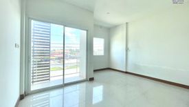 6 Bedroom Commercial for sale in Wat Pradu, Surat Thani