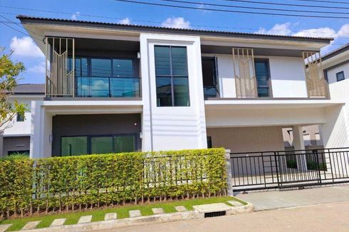 4 Bedroom House for sale in Tha Raeng, Bangkok