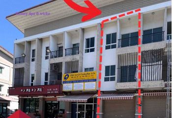 2 Bedroom Commercial for sale in Ban Bueng, Chonburi