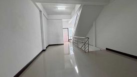 2 Bedroom Commercial for sale in Ban Bueng, Chonburi