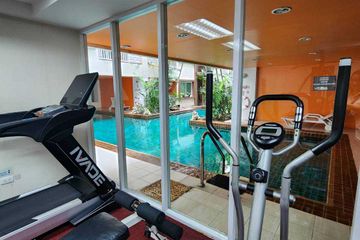 1 Bedroom Condo for sale in Khlong Ton Sai, Bangkok near BTS Krung Thon Buri