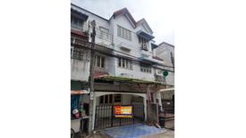 Townhouse for sale in Thung Khru, Bangkok
