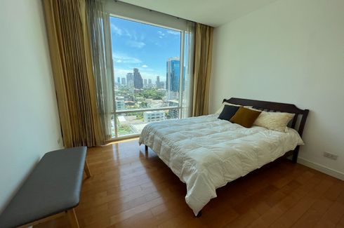 2 Bedroom Condo for sale in Khlong Tan Nuea, Bangkok near BTS Ekkamai