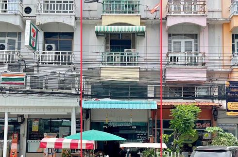 2 Bedroom Commercial for sale in Tha Raeng, Bangkok