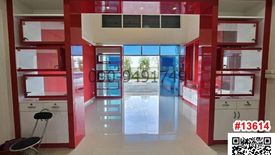 5 Bedroom Commercial for rent in Sanam Bin, Bangkok