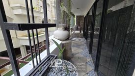 4 Bedroom Condo for sale in Thung Maha Mek, Bangkok near MRT Lumpini