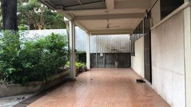 3 Bedroom House for rent in Khlong Toei Nuea, Bangkok near Airport Rail Link Makkasan