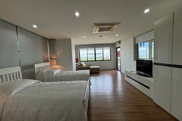 3 Bedroom Condo for rent in Riverine Place, Suan Yai, Nonthaburi