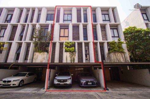 3 Bedroom Townhouse for sale in Baan Puripuri, Lat Phrao, Bangkok