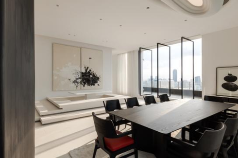 4 Bedroom Condo for sale in The Diplomat 39, Khlong Tan Nuea, Bangkok near BTS Phrom Phong