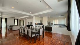 4 Bedroom Apartment for rent in Khlong Toei Nuea, Bangkok near MRT Phetchaburi