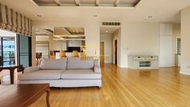 4 Bedroom Apartment for rent in Baan Phansiri, Khlong Tan Nuea, Bangkok