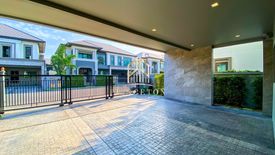 4 Bedroom House for sale in Grand Bangkok Boulevard Krungthepkritha, Khlong Sam Prawet, Bangkok