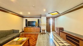 2 Bedroom Condo for rent in United Tower, Khlong Tan Nuea, Bangkok near BTS Thong Lo