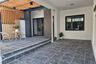3 Bedroom Townhouse for sale in Saphan Sung, Bangkok