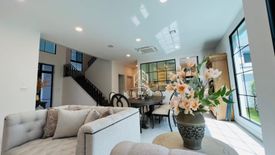 4 Bedroom House for rent in Nantawan Rama 9 - New Krungthepkretha, Saphan Sung, Bangkok