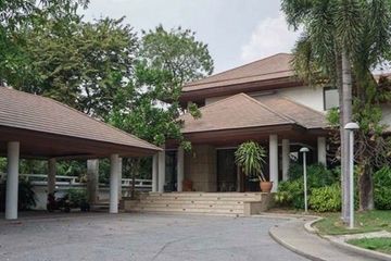 4 Bedroom House for rent in Phra Khanong Nuea, Bangkok near BTS Phra Khanong