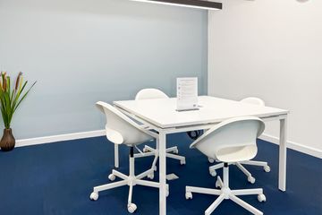 Office for rent in Racha Thewa, Samut Prakan