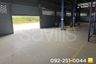 Commercial for rent in Bang Chalong, Samut Prakan
