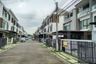 3 Bedroom Townhouse for sale in Tha Raeng, Bangkok