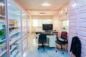 5 Bedroom Townhouse for sale in Khlong Tan Nuea, Bangkok