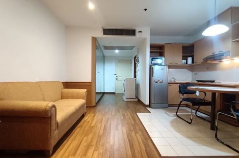 1 Bedroom Condo for rent in Lumpini, Bangkok near BTS Ratchadamri