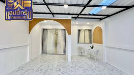 2 Bedroom Townhouse for sale in Surasak, Chonburi
