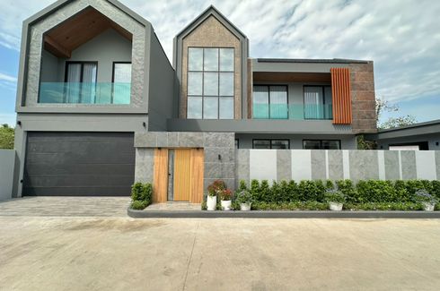 4 Bedroom Villa for sale in Huai Yai, Chonburi