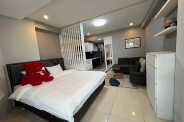 1 Bedroom Condo for sale in Royal Beach Condotel Pattaya, Nong Prue, Chonburi