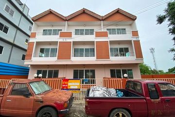 Townhouse for sale in O Ngoen, Bangkok