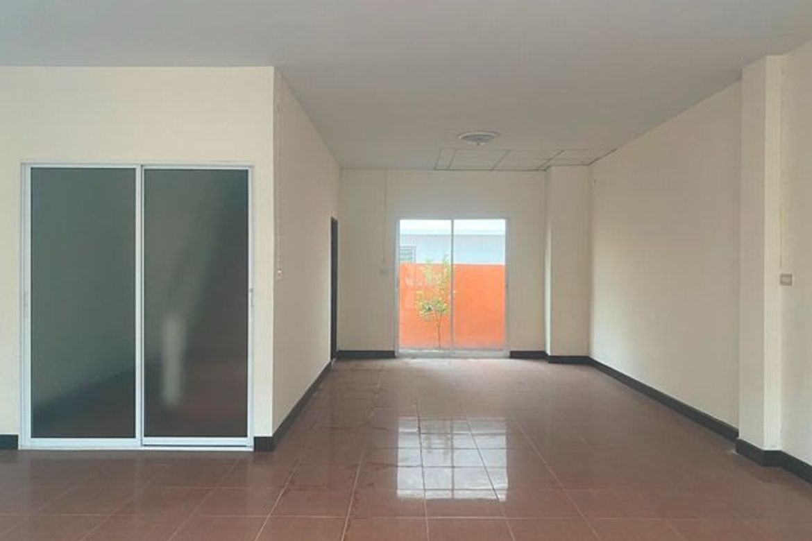 Sai Mai, Bangkok - Photo 3