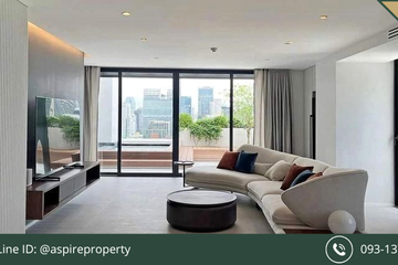 2 Bedroom Condo for sale in Crystal Garden, Khlong Toei, Bangkok near BTS Nana