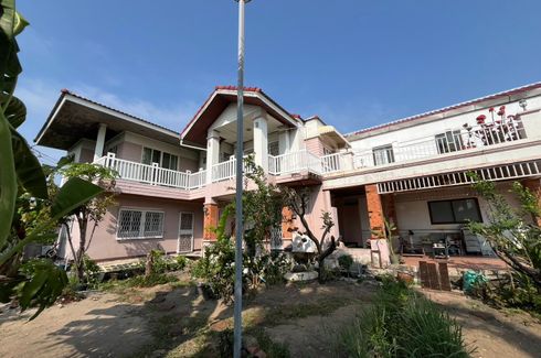 3 Bedroom Townhouse for sale in Bang Chalong, Samut Prakan